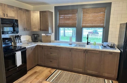 Afton Casa | Newly renovated, cozy farmette! Pet Friendly!