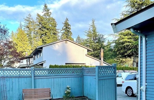 Delta Casa | Newly renovated cozy house in Delta’s desirable Sunshine Hills!