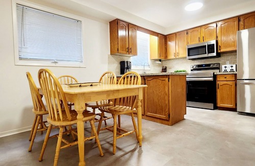 Fisherville Casa | Newly Renovated Detached House in North York