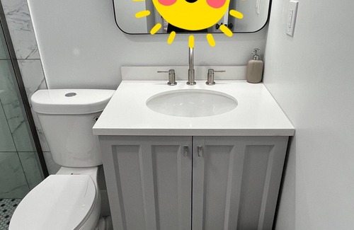 Annandale Casa | Newly Renovated Double BR w/Private Bath. Access to full Kitchen & Washer/Dryer.