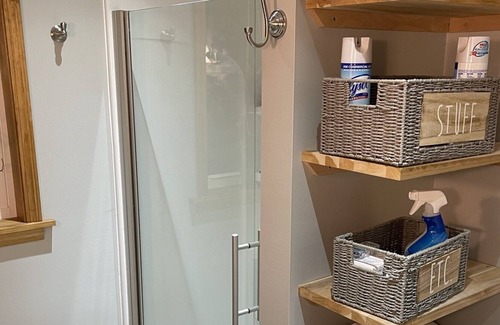 West Valley Apartamento | Newly renovated flat - dog friendly, close to Ellicottville