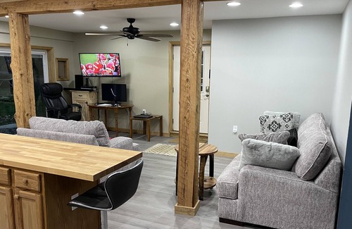 West Valley Apartamento | Newly renovated flat - dog friendly, close to Ellicottville