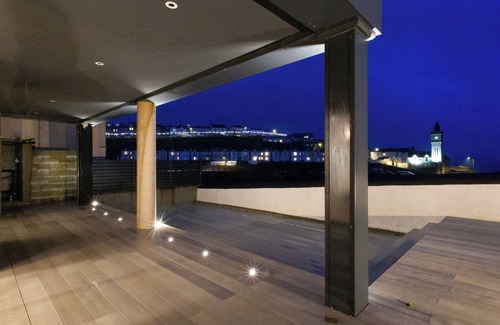Helston Casa | Newly Renovated Harbourside House with Sea Views by Porthleven & Lizard Holidays