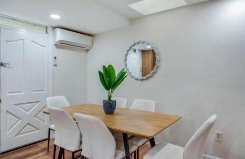 San Bernardino Casa | Newly Renovated Home Spacious Close 2 Hospital