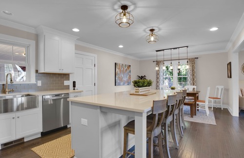 Clemson Casa | Newly Renovated Home 3 Miles from Death Valley!