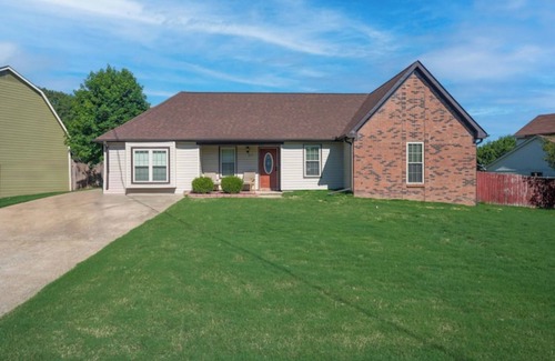 Driver Casa | Newly Renovated "Home Away From Home" A spacious, modernized 4-bedroom home.