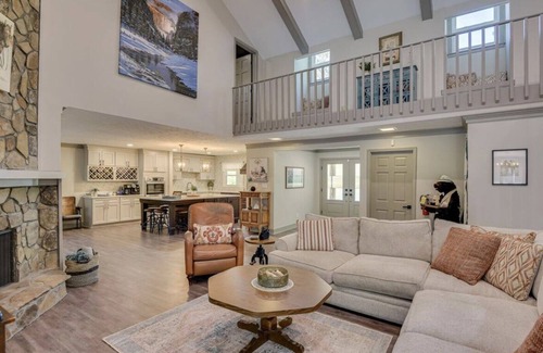 National Hills Casa | Newly renovated home featured in March 2023 Golf Digest