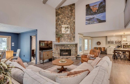 National Hills Casa | Newly renovated home featured in March 2023 Golf Digest