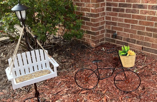 High Point Condominio | Newly renovated home away from home downtown High Point.