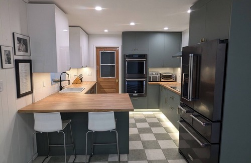 Lakeland Casa | Newly renovated home with a pool in the heart of south Lakeland.