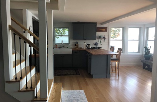 Cabot Casa | Newly Renovated House on Joe’s Pond