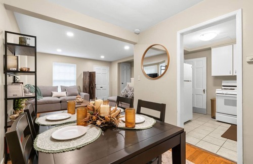 Dearborn Casa | Newly Renovated in Historic Neighborhood Near DTW