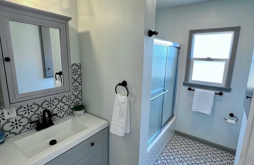 Yreka Casa | Newly renovated in in downtown Yreka, near hospital