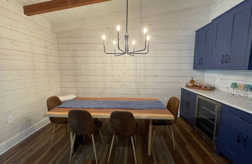 Dadeville Cabina | Newly renovated lakefront cabin at Lake Martin! Dock and boat ramp onsite!!