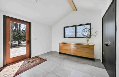 Clearwater Beach Casa | Newly renovated light filled Springs home, walking distance to bay beach
