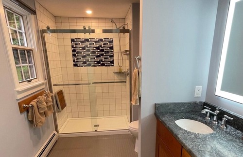 Williamsville Casa | Newly Renovated Luxury Vacation Rental Near Brattleboro and Mount Snow