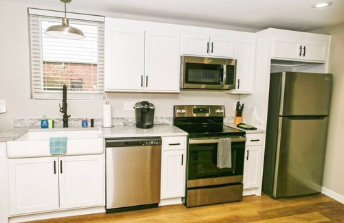 Maiden Casa | Newly Renovated Maiden Home - Perfect Small Town Retreat, 2BR Porch