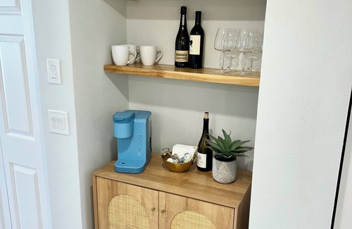 Ponce Inlet Condominio | Newly, renovated, modern, OCEANFRONT 2 bedroom, 2 bathroom with 25 ft balcony