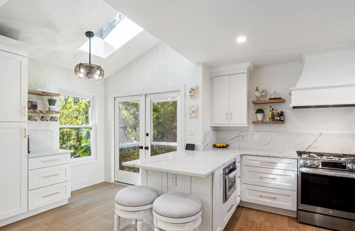 Spruce Creek Casa | Newly Renovated Nature Home in Spruce Creek Fly-In