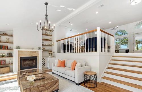 Spruce Creek Casa | Newly Renovated Nature Home in Spruce Creek Fly-In