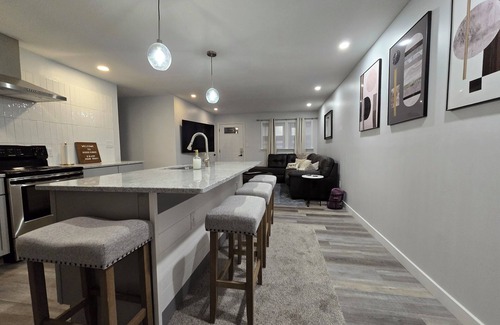 Danville Casa | Newly Renovated; Near Ironman Raceway-Hitch Parking-Easy I-74, Casino, U of I