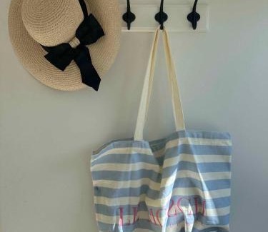 Stillinge Strand Casa | Newly Renovated Nearby Beach