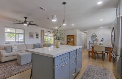 North Valley Casa | Newly Renovated Oceanside Home