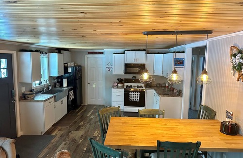 Portage Lake Casa | Newly Renovated, perfectly located and fully equiped.