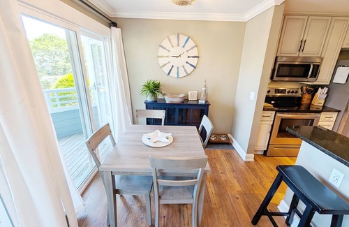 Manteo Casa | Newly Renovated Pirate's Cove Condo