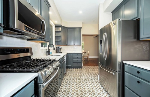 Lusby Casa | Newly Renovated River Retreat w/Dock and Pool