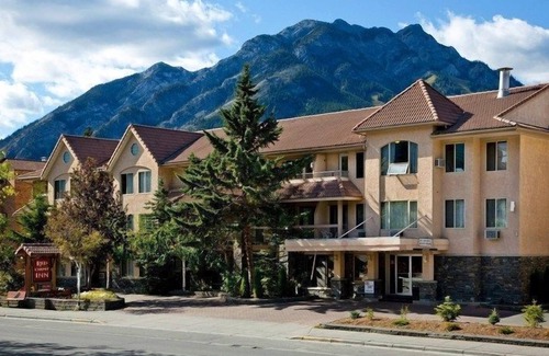 Banff Apartamento | Newly Renovated Room in Banff! Air-Conditioning