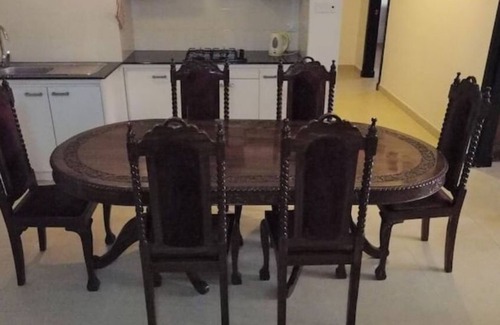 Wellawatta North Condominio | Newly Renovated Spacious 2 Bedroom Apartment