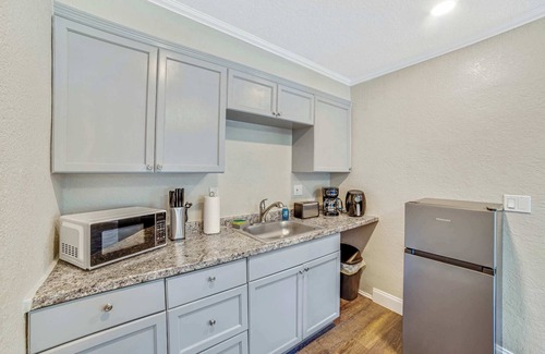 Homosassa Apartamento | Newly renovated Studio at Crystal River Resort