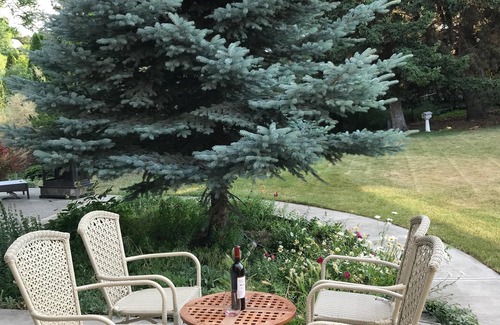 Okanagan-Similkameen Apartamento | Suite recientemente renovada, una joya rural cerca de la playa y junto al KVR.