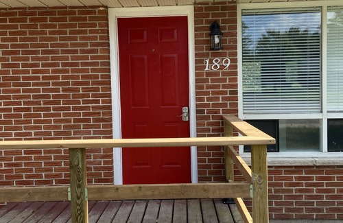 Sundridge Casa | Newly renovated, upper level of home. Minutes from the lake.