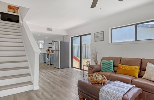 Cape Caneveral Beach Gardens Casa | Newly Renovated Luxury Stay - Space Home By Beach & Port
