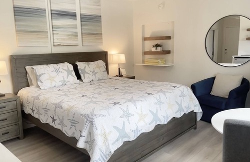 Deerfield Beach Complejo | Newly Renovated Studio Near Beach