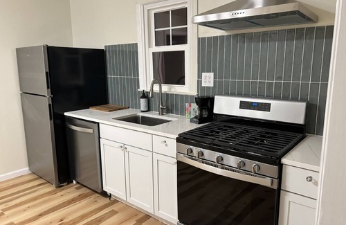 Villas Cabaña | Newly renovated cottage less than two blocks from the beach