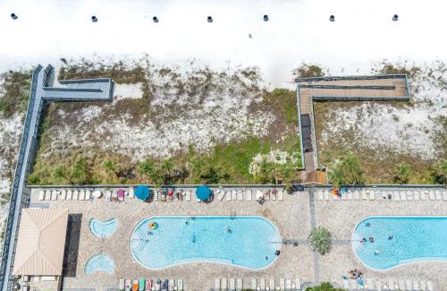 Thomas Drive Casa | Newly Renovated Luxury OCEAN FRONT Condo! Top Floor Condo with PENTHOUSE OCEAN VIEWS!