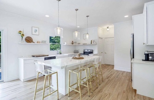Westhampton Casa | Newly renovated Westhampton escape near beach