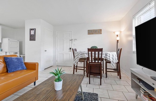 Palms West Condominio | Tally Charm tradicional a 1 milla del estadio FSU.