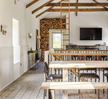 Truro Casa | Newly restored Church House house near Perranporth