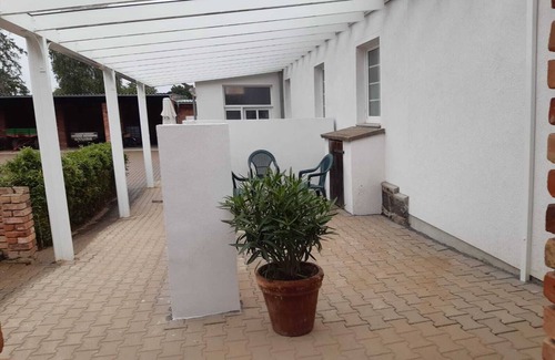 Retzow Apartamento | Recién restaurado patio de cuatro lados Retzow (Dickung)
