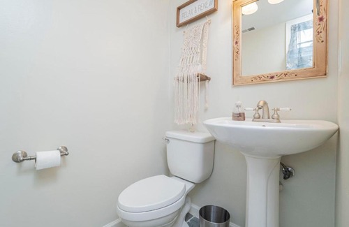 Cary Casa | Newly Updated 3 Bedroom Townhome in Heart of Cary