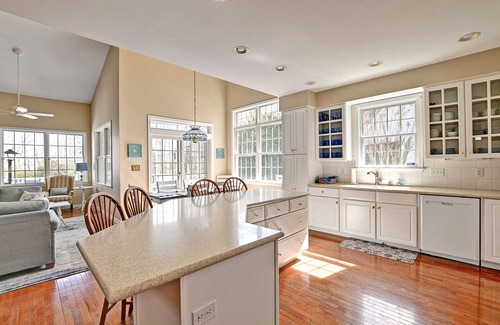 Ocean View Casa | Comfortable 6 bedroom home located in the Bear Trap Dunes Community. Sleeps 20. Excellent Amenities! Stay between May 10 and September 20 and get a discount, only if you book in February!