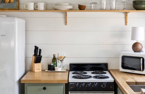 Elk Rapids Casa | Newly Updated Elk Rapids Retreat