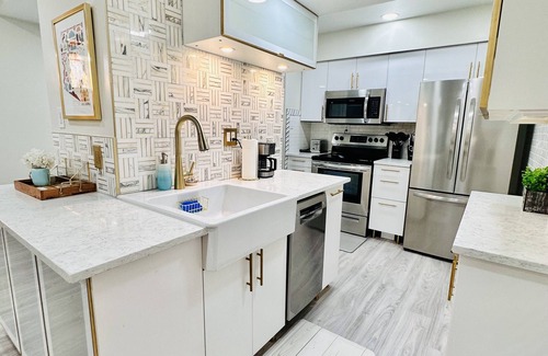 Entertainment District Condominio | Newly Updated Modern Scottsdale Condo Old Town