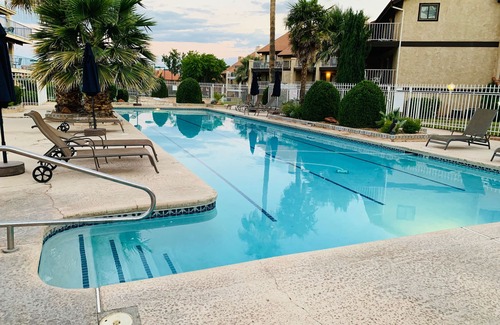 St. George Condominio | Hermosa una habitación, un baño, condominio Sports Village