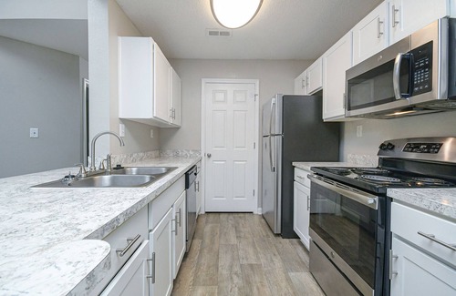 Newnan Apartamento | Newnan Lakes 2Bd Corporate Apartment
