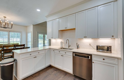 Newnan Casa | Newnan Vacation Rental w/ Pool & Pickleball Court!